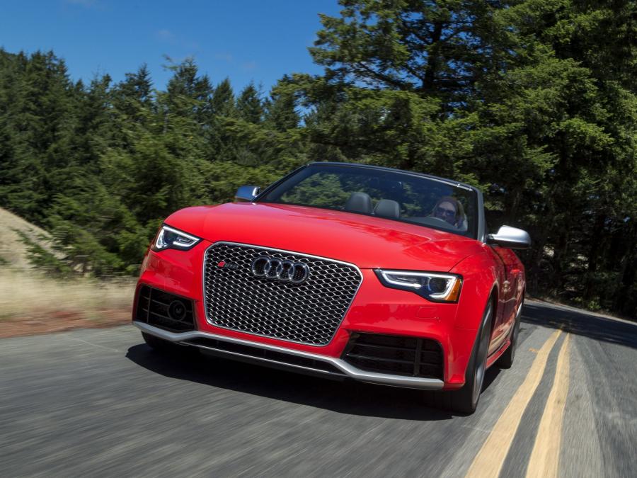  Audi RS5 Cabriolet 2013 года  (NA) (фото 2 из 9)